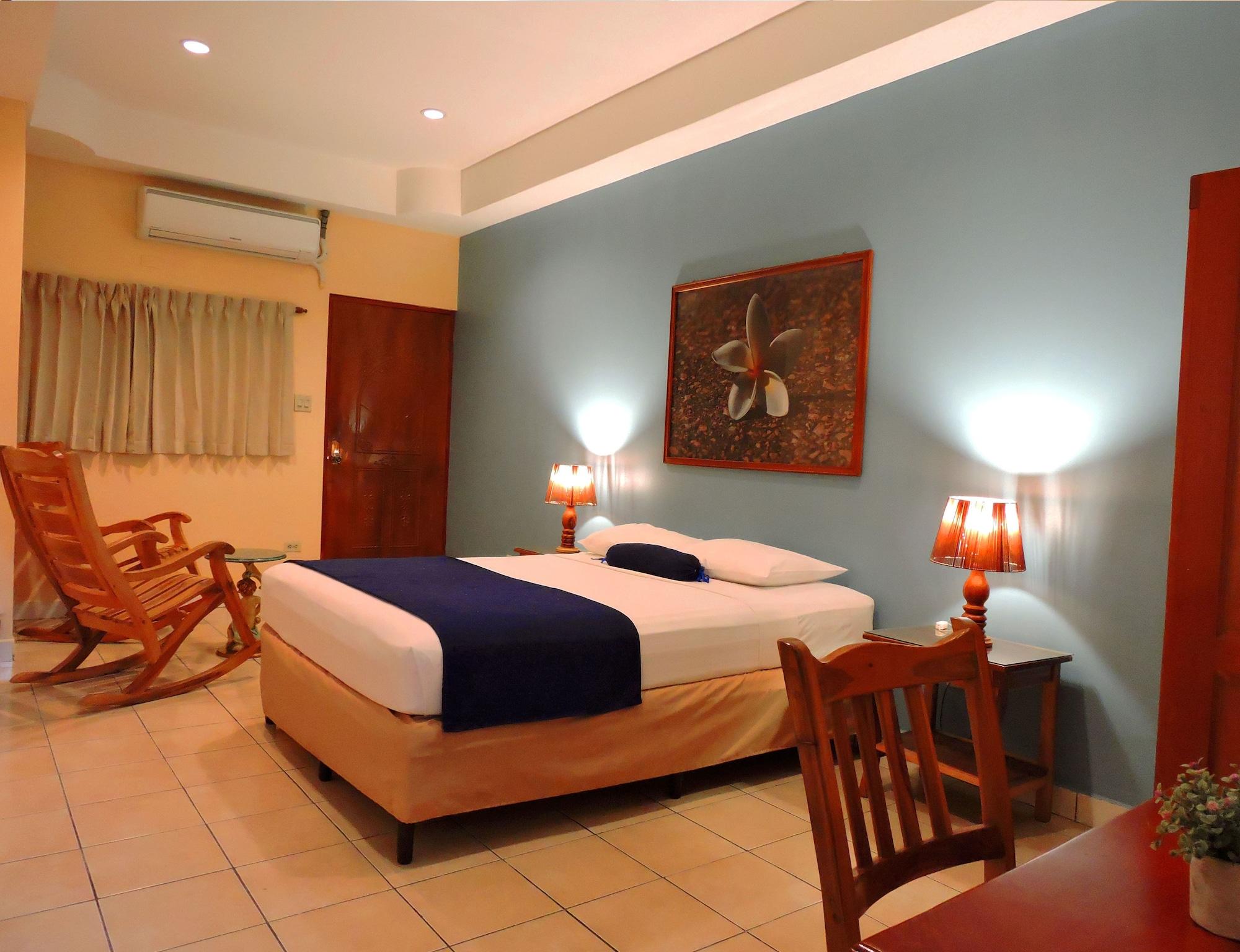 Hotel Xolotlan Манагуа Экстерьер фото