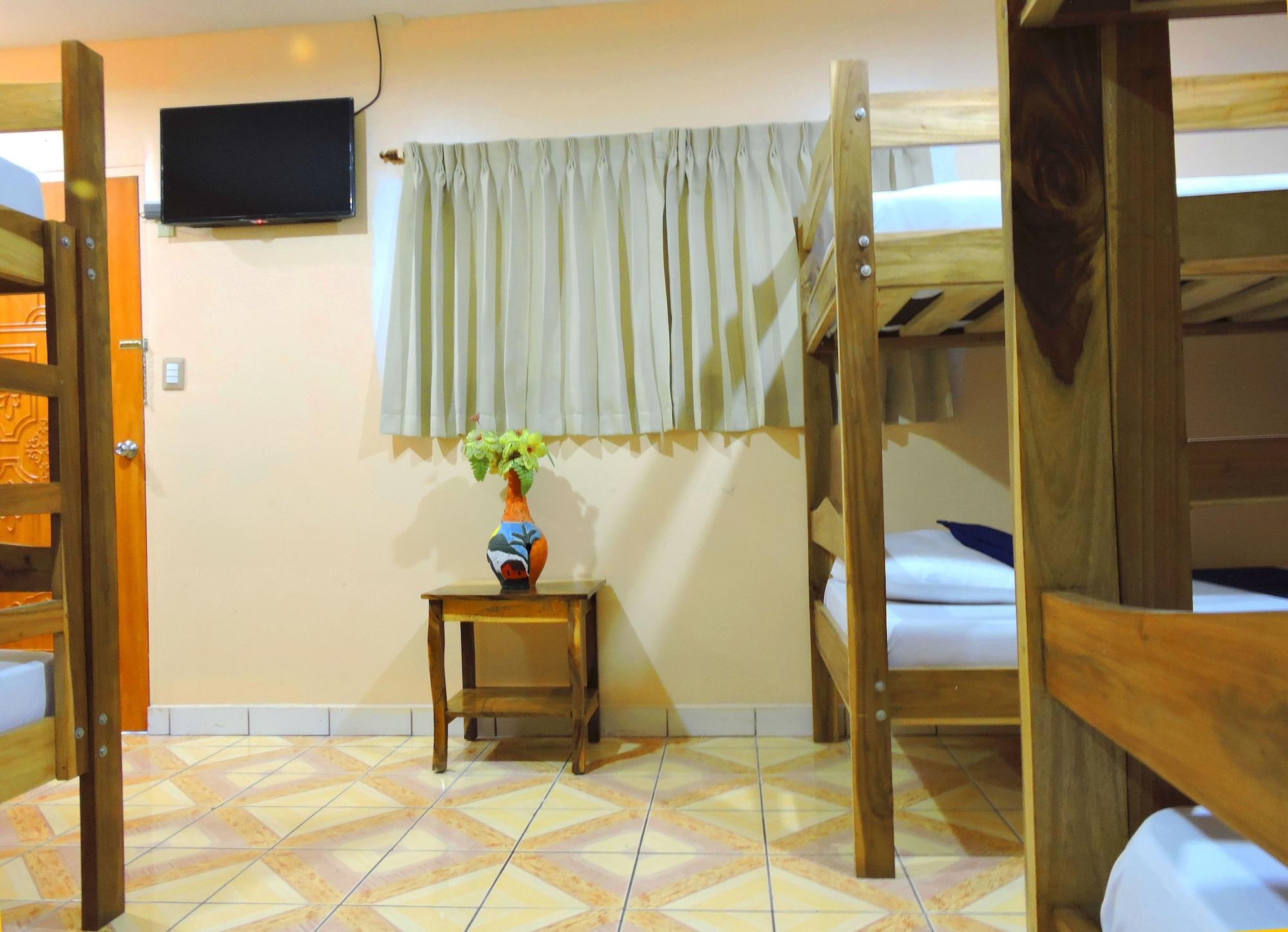 Hotel Xolotlan Манагуа Экстерьер фото