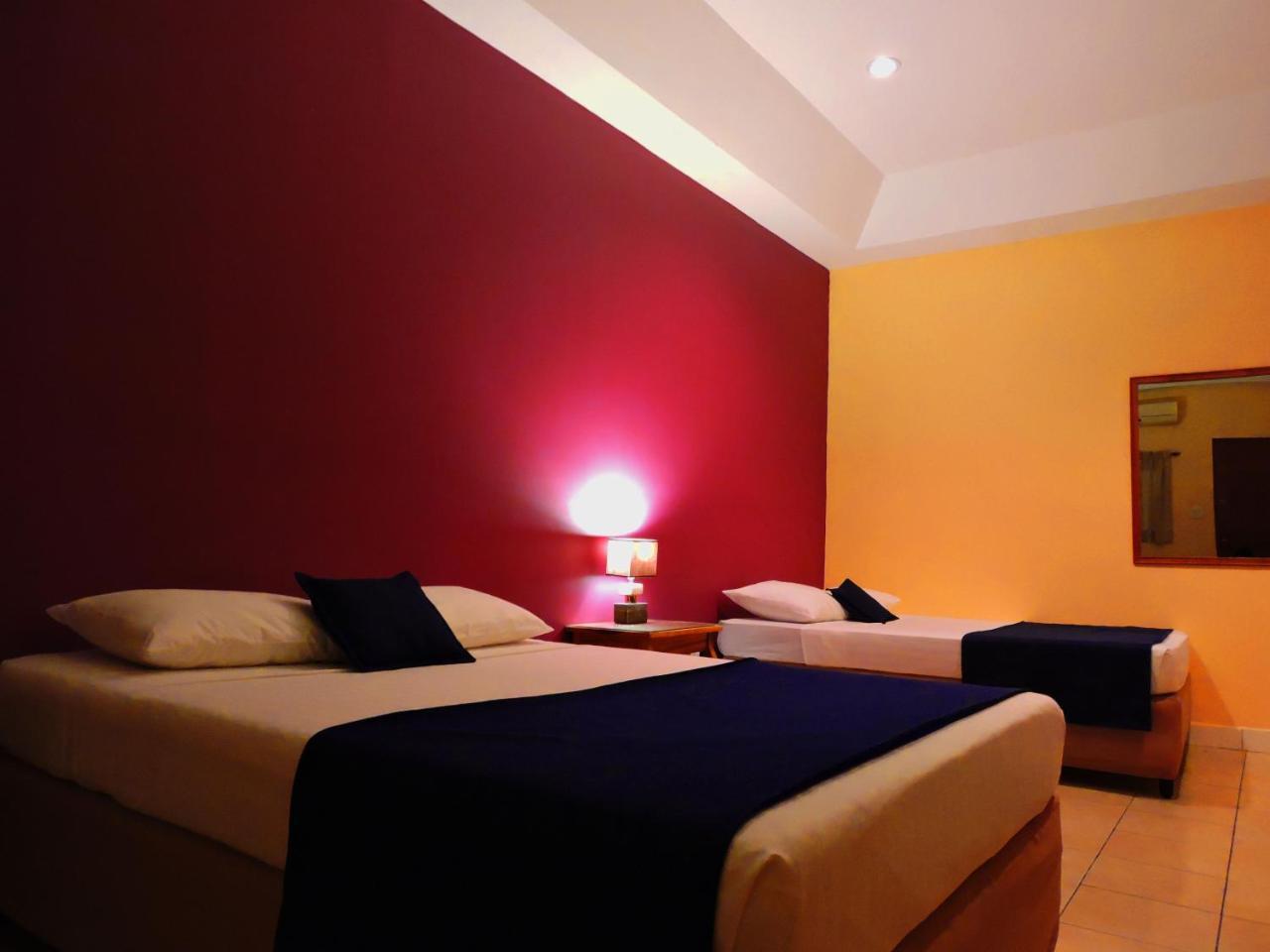 Hotel Xolotlan Манагуа Экстерьер фото